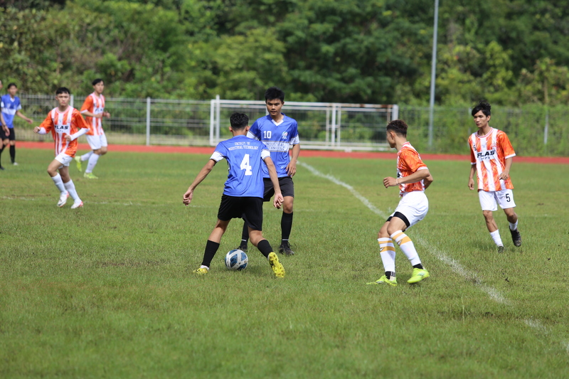 ม.นครพนม จัดแข่งขันกีฬาฟุตบอลเยาวชน ต้านภัยยาเสพติด เทิดไท้องค์ราชัน “มหาวิทยาลัยนครพนม คัพ ครั้งที่ 8”