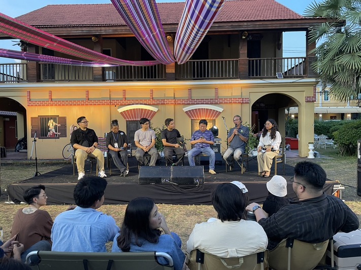 ม.นครพนม ร่วมเวทีเสวนา “คน เคลื่อน โขง เดินเมืองนครพนม” ขับเคลื่อนแหล่งเรียนรู้เด็กและเยาวชน จ.นครพนม