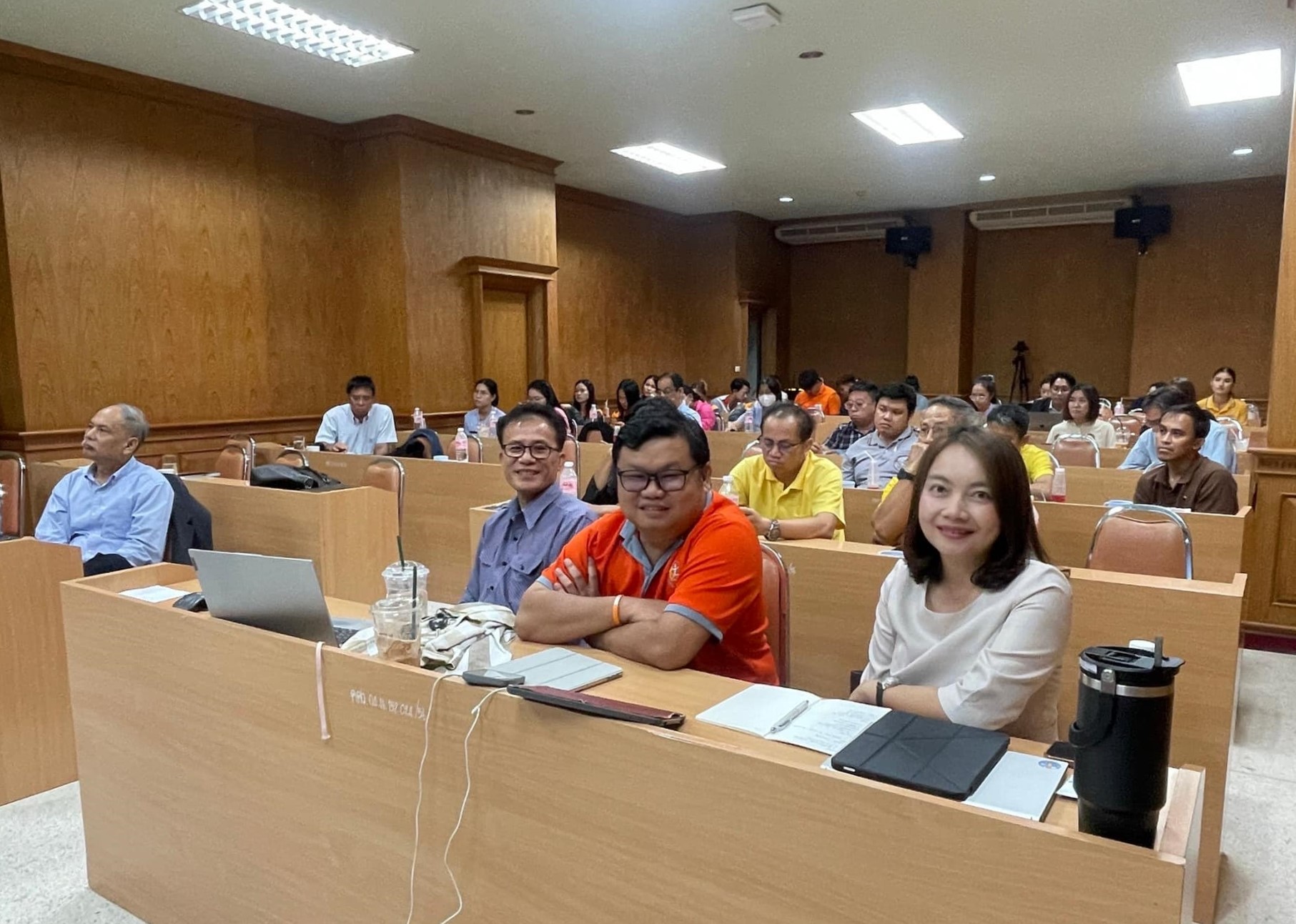 ม.นครพนม ดึงนักวิชาการจัดเวทีแลกเปลี่ยนประเด็นความท้าทายใหม่ของการวิจัยและพัฒนาเชิงพื้นที่