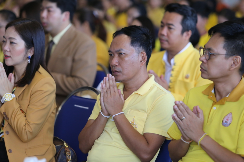 พิธีทำบุญตักบาตร วันคล้ายวันสถาปนามหาวิทยาลัยนครพนม ครบรอบ 19 ปี