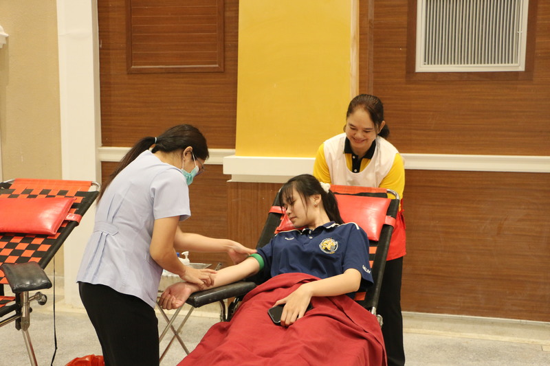 ม.นครพนม รวมพลังจิตอาสาทำความดี บริจาคโลหิต เนื่องในโอกาสพระราชพิธีมหามงคลเฉลิมพระชนมพรรษา 6 รอบ 28 กรกฎาคม 2567 และเฉลิมฉลองครบรอบ 19 ปี มหาวิทยาลัยนครพนม