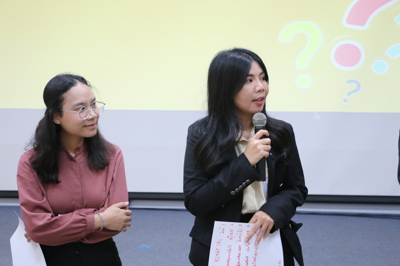 ม.นครพนม จัดโครงการฝึกอบรมการใช้สื่อออนไลน์ในการปฏิบัติงานอย่างสร้างสรรค์