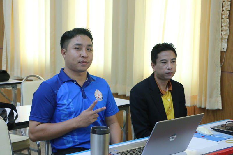 ม.นครพนม จัดโครงการฝึกอบรมการใช้สื่อออนไลน์ในการปฏิบัติงานอย่างสร้างสรรค์