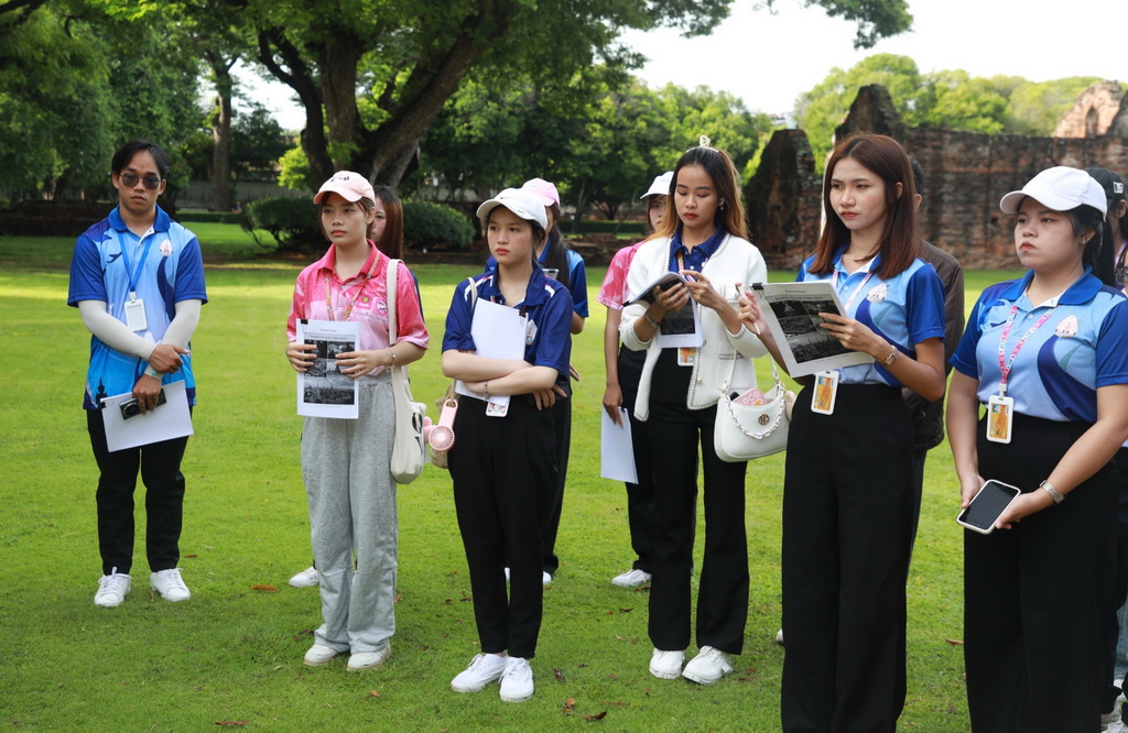 วิทยาลัยการท่องเที่ยวและอุตสาหกรรมบริการ จัดกิจกรรมฝึกปฏิบัตินำเที่ยวตามเส้นทางที่กำหนด โดยกรมการท่องเที่ยว กระทรวงท่องเที่ยวและกีฬา (Field Trips)