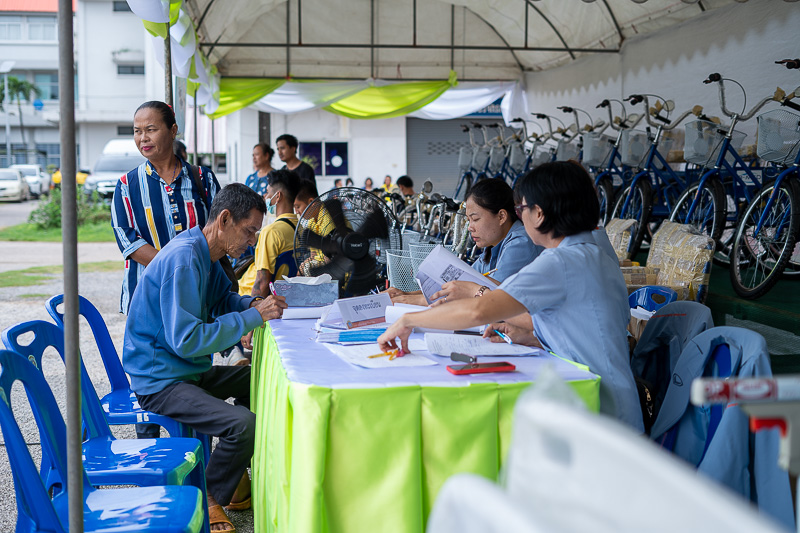 ม.นครพนม เข้าร่วมพิธีมอบเครื่องช่วยกายอุปกรณ์และอุปกรณ์การแพทย์ กองทุนฟื้นฟูสมรรถภาพจังหวัดนครพนม