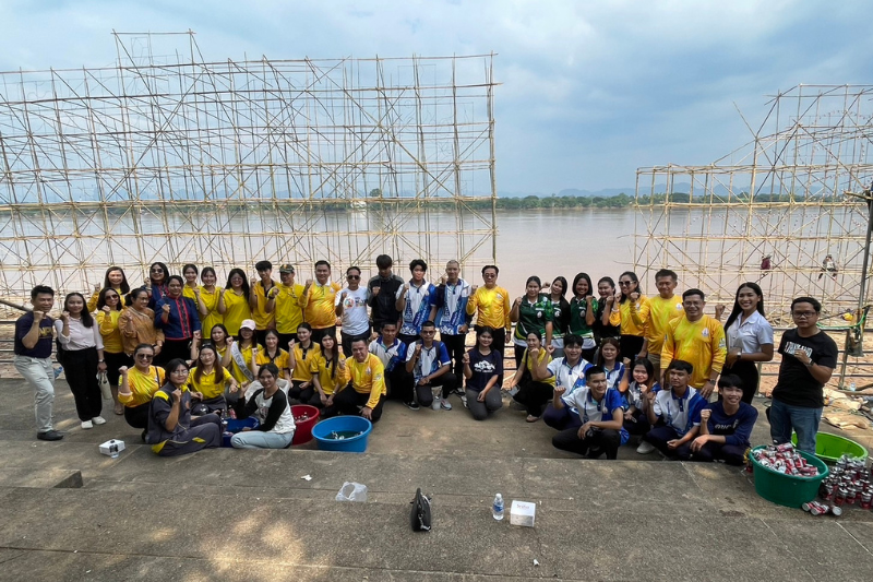 ม.นครพนม จัดพิธีบวงสรวงเสริมสิริมงคลก่อนไหลเรือไฟโชว์งานประเพณีไหลเรือไฟนครพนม ประจำปี 2567