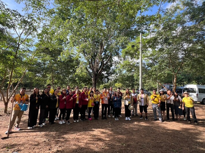 ผู้ฝึกสอนกีฬา ม.นครพนม ร่วมกิจกรรมปลูกป่าเฉลิมพระเกียรติ มหาวิทยาลัยเทคโนโลยีสุรนารี ในการแข่งขันกีฬามหาวิทยาลัยแห่งประเทศไทย ครั้งที่ 50 (รอบคัดเลือก)