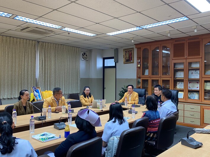 ม.นครพนม เข้าหารือแนวทางการวางแผน การผลิตแพทย์ และบุคลากรด้านสาธารณสุข ภายใต้โครงการ 9 หมอ ณ โรงพยาบาลเลย