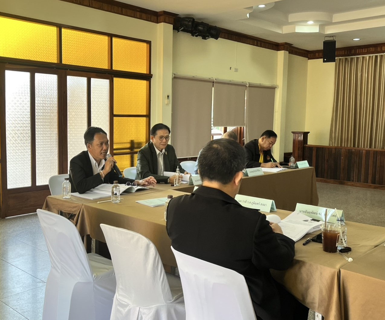 ม.นครพนม บูรณาการร่วมกับ ป.ป.ช. ประจำจังหวัดนครพนม จัดหลักสูตรบริการความรู้เสริมสร้างธรรมาภิบาลองค์กร ปลูกฝังจิตสำนึกต่อต้านการทุจริต และการประพฤติมิชอบ (Nakhon Phanom University, in collaboration with the Office of The National Anti-Corruption Commission (ONACC) in Nakhon Phanom province, organized a knowledge service course to enhance organizational governance and instill an anti-corruption and misconduct awareness.)