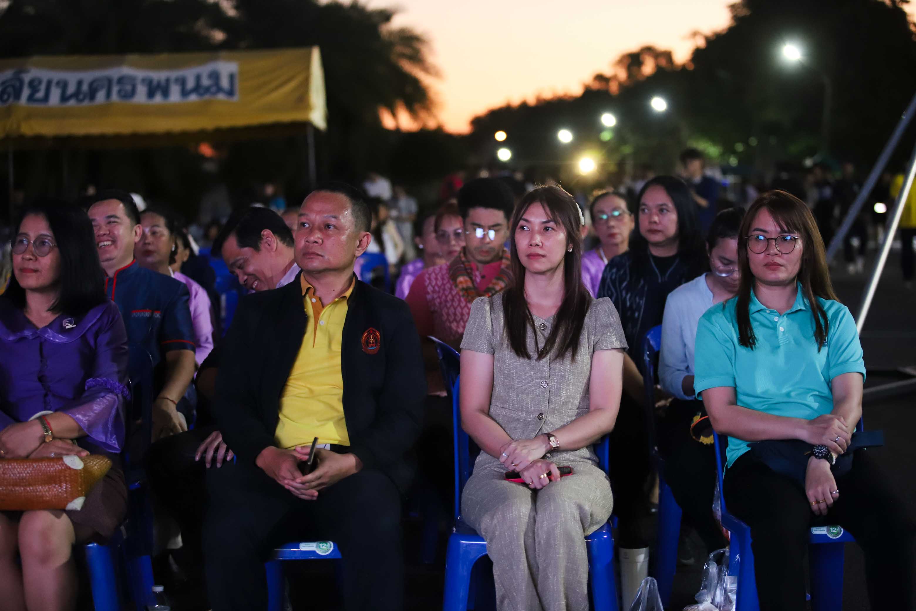 ม.นครพนม สมมานทีธาร สืบสานงานประเพณีวันลอยกระทง ประจำปี 2567