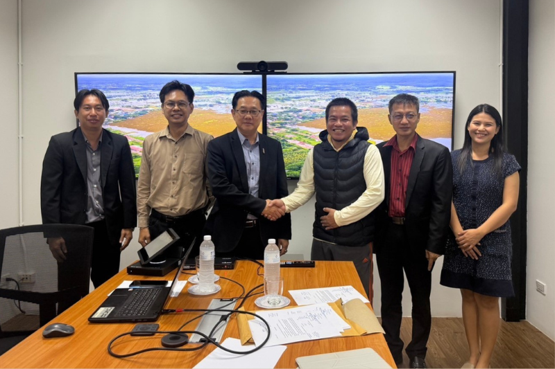 ม.นครพนม แนะแนวทางควบคุมและการกำจัดวัชพืชแหล่งท่องเที่ยวบึงโขงหลง จ.บึงกาฬ