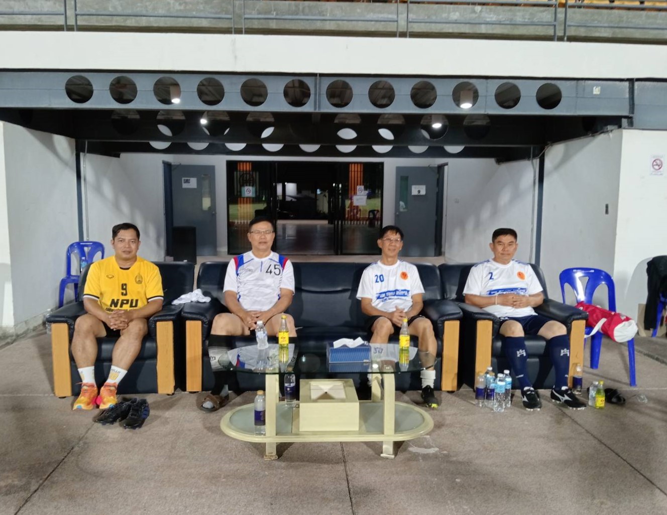 ม.นครพนม ร่วมแข่งขันฟุตบอล VIP เชื่อมความสัมพันธ์ระหว่างหน่วยงานราชการจังหวัดนครพนม