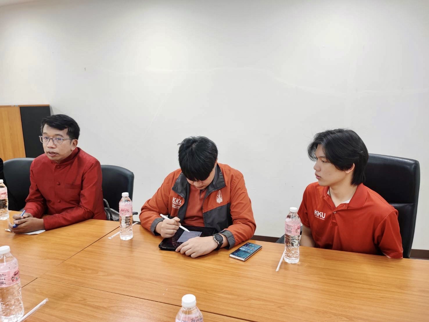 ม.นครพนม ร่วมหารือ ม.ขอนแก่น สร้างเครือข่ายระหว่างสถาบันอุดมศึกษา ยกระดับการพัฒนาด้านศิลปวัฒนธรรมนักศึกษา