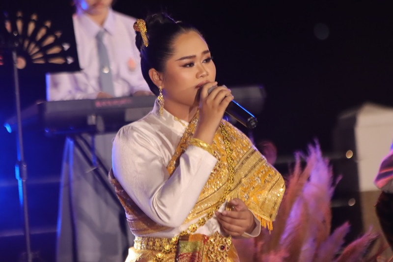 ม.นครพนม จัดแสดงดนตรีเฉลิมพระเกียรติ