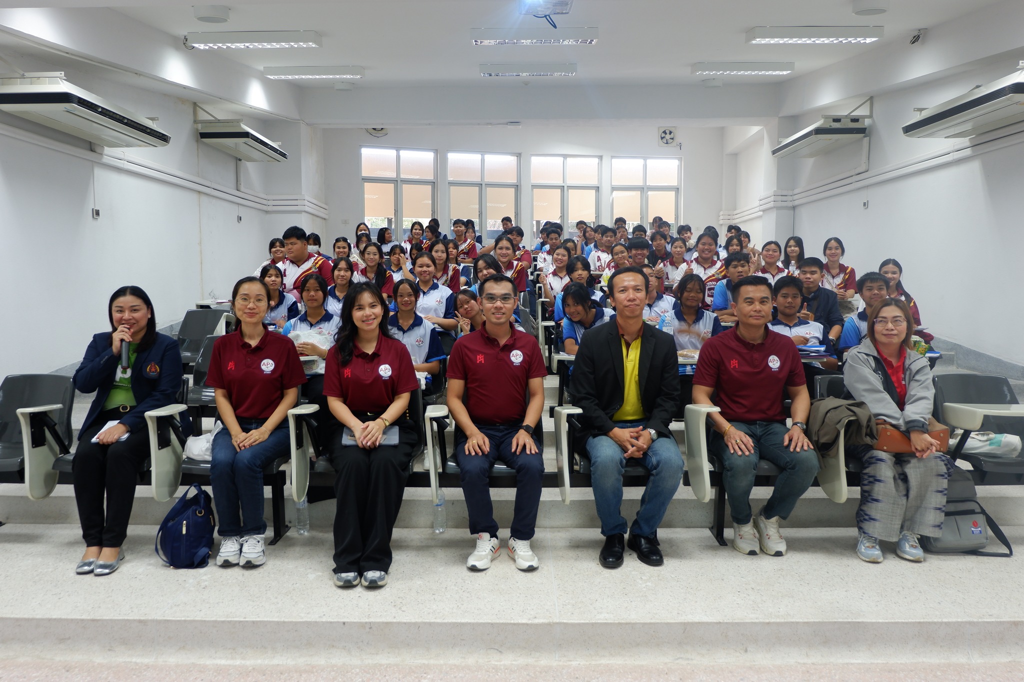 คณะวิทยาศาสตร์จัดกิจกรรมอบรมเชิงปฏิบัติการทางวิทยาศาสตร์นักเรียนโครงการห้องเรียนพิเศษ (Advanced Program : AP) โรงเรียนมหาชนะชัยวิทยาคม