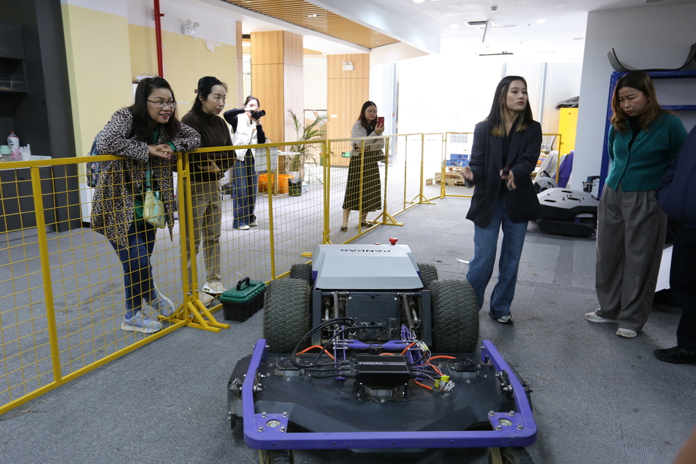 มหาวิทยาลัยนครพนมศึกษาดูงานพร้อมสร้างความร่วมมือด้านการเกษตรอัจฉริยะกับมหาวิทยาลัยและองค์กรชั้นนำในจีน