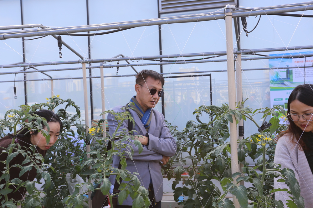มหาวิทยาลัยนครพนมศึกษาดูงานพร้อมสร้างความร่วมมือด้านการเกษตรอัจฉริยะกับมหาวิทยาลัยและองค์กรชั้นนำในจีน