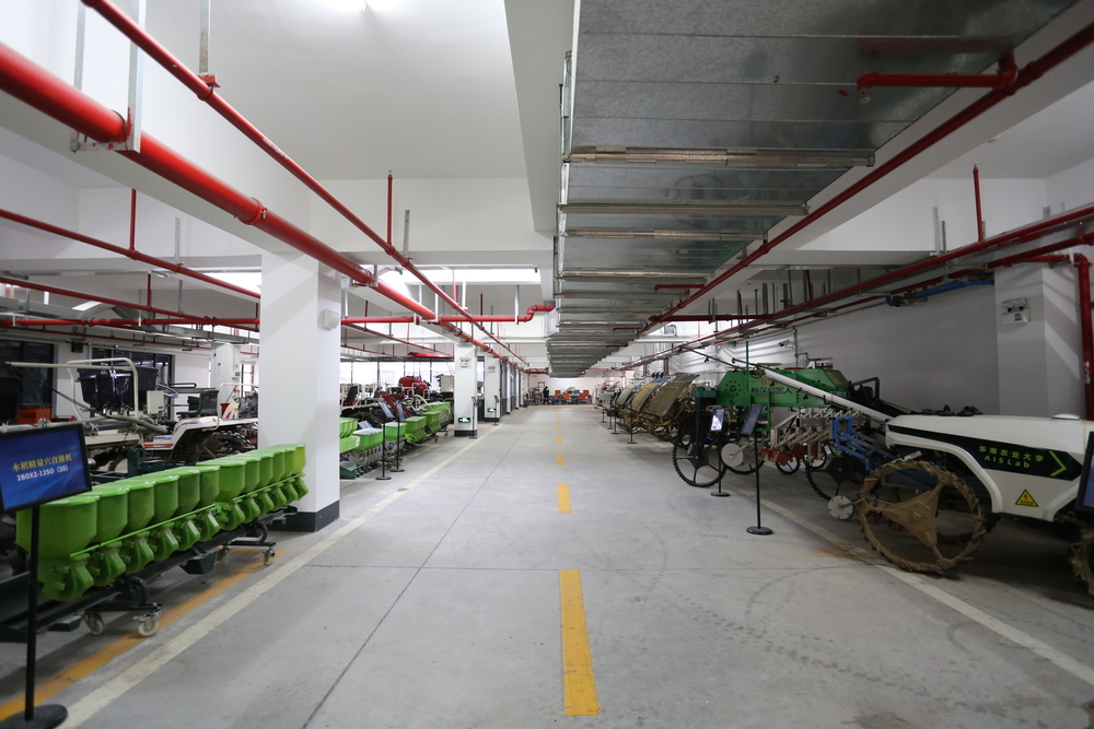 มหาวิทยาลัยนครพนมศึกษาดูงานพร้อมสร้างความร่วมมือด้านการเกษตรอัจฉริยะกับมหาวิทยาลัยและองค์กรชั้นนำในจีน