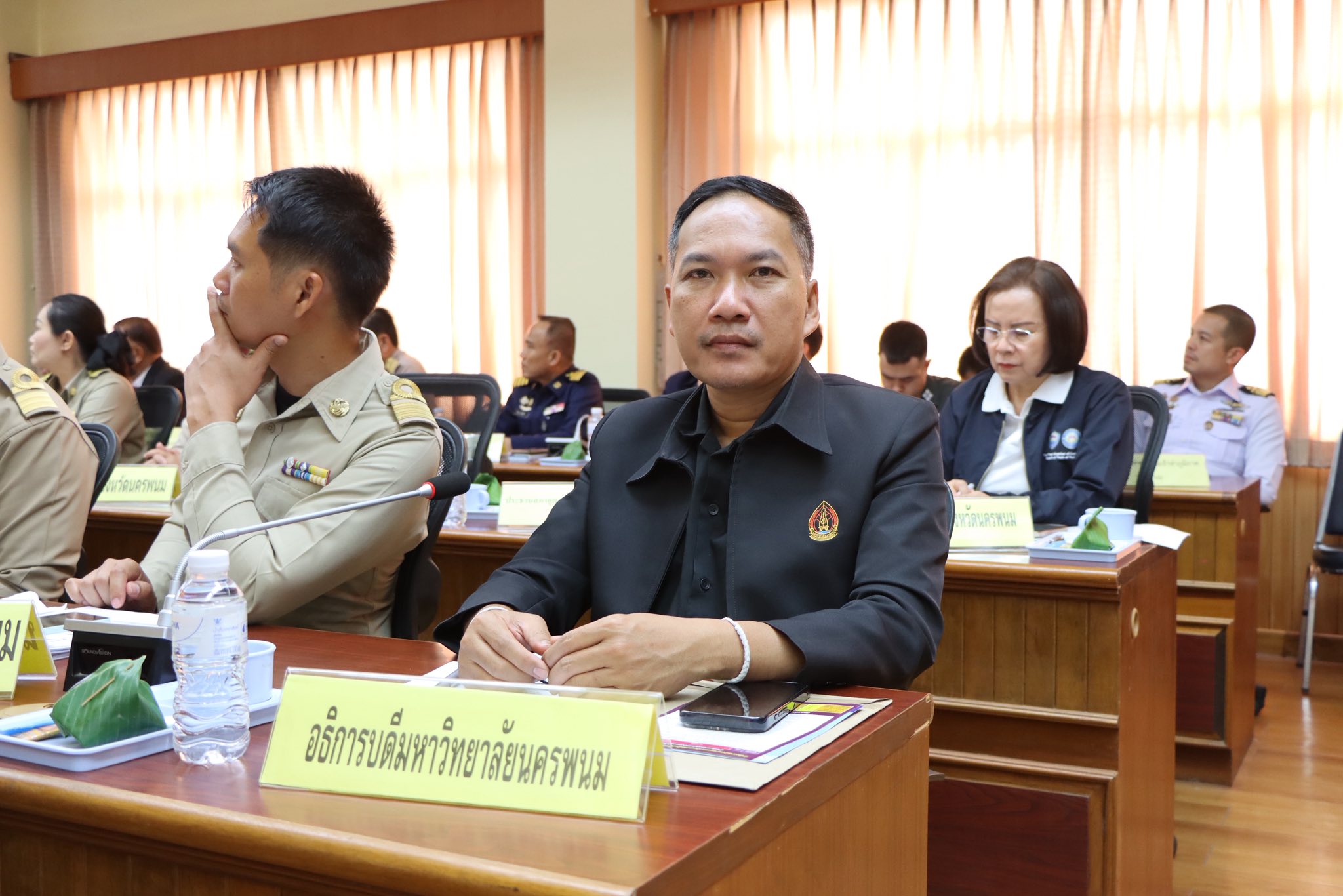 มหาวิทยาลัยนครพนม ร่วมประชุมกรมการจังหวัดและหัวหน้าส่วนราชการ ประจำเดือนกุมภาพันธ์ ขับเคลื่อนภารกิจสำคัญตามนโยบายรัฐบาล