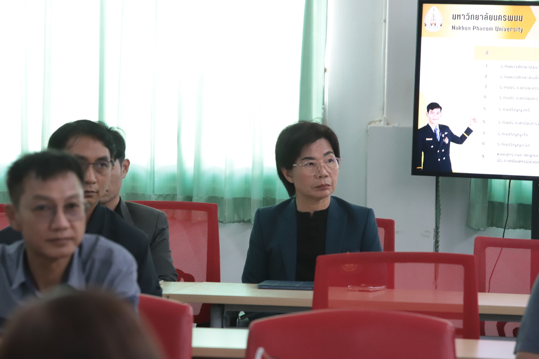 มหาวิทยาลัยนครพนมต้อนรับคณะอนุกรรมการ ตรวจเยี่ยมโครงการผลิตบัณฑิตพันธุ์ใหม่