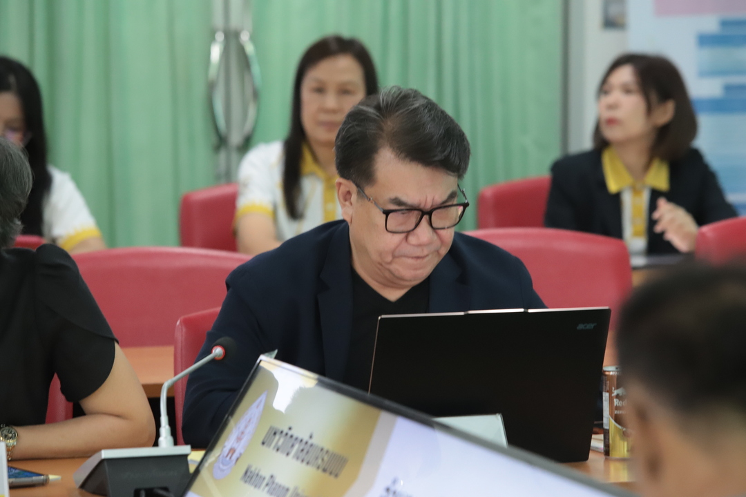 มหาวิทยาลัยนครพนมต้อนรับคณะอนุกรรมการ ตรวจเยี่ยมโครงการผลิตบัณฑิตพันธุ์ใหม่