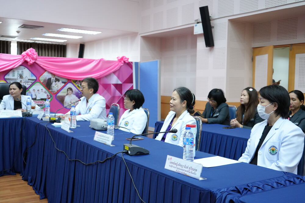 คณะแพทยศาสตร์ ม.นครพนม ศึกษาดูงานศูนย์แพทยศาสตรศึกษาชั้นคลินิก โรงพยาบาลอุดรธานี เตรียมพัฒนาโรงพยาบาลนครพนมสู่ศูนย์การแพทย์ชั้นคลินิก