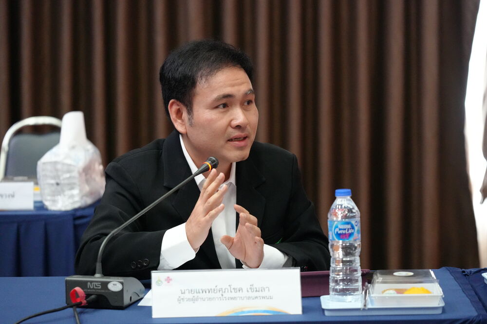 คณะแพทยศาสตร์ ม.นครพนม ศึกษาดูงานศูนย์แพทยศาสตรศึกษาชั้นคลินิก โรงพยาบาลอุดรธานี เตรียมพัฒนาโรงพยาบาลนครพนมสู่ศูนย์การแพทย์ชั้นคลินิก