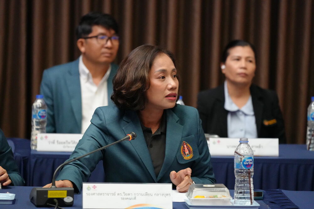 คณะแพทยศาสตร์ ม.นครพนม ศึกษาดูงานศูนย์แพทยศาสตรศึกษาชั้นคลินิก โรงพยาบาลอุดรธานี เตรียมพัฒนาโรงพยาบาลนครพนมสู่ศูนย์การแพทย์ชั้นคลินิก