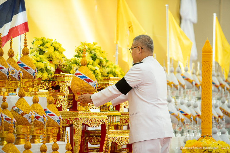 ม.นครพนม ร่วมพิธีถวายพระพรชัยมงคล เนื่องในโอกาสวันเฉลิมพระชนมพรรษา พระบาทสมเด็จพระเจ้าอยู่หัว