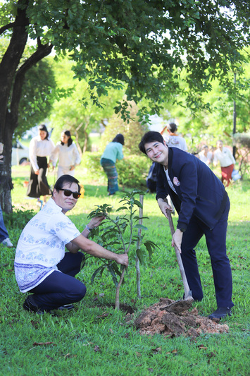 คณะครุศาสตร์ สืบสานพุทธศาสนาและปลูกจิตสำนึกด้านสิ่งแวดล้อม เนื่องในโอกาสครบรอบ 11 ปี