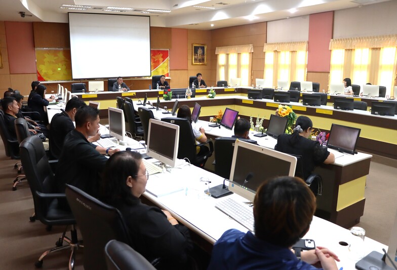 สำนักงานอธิการบดี ประชุมบุคลากร รับนโยบายการดำเนินงาน พร้อมรับฟังปัญหาและข้อเสนอแนะจากผู้ปฏิบัติงาน