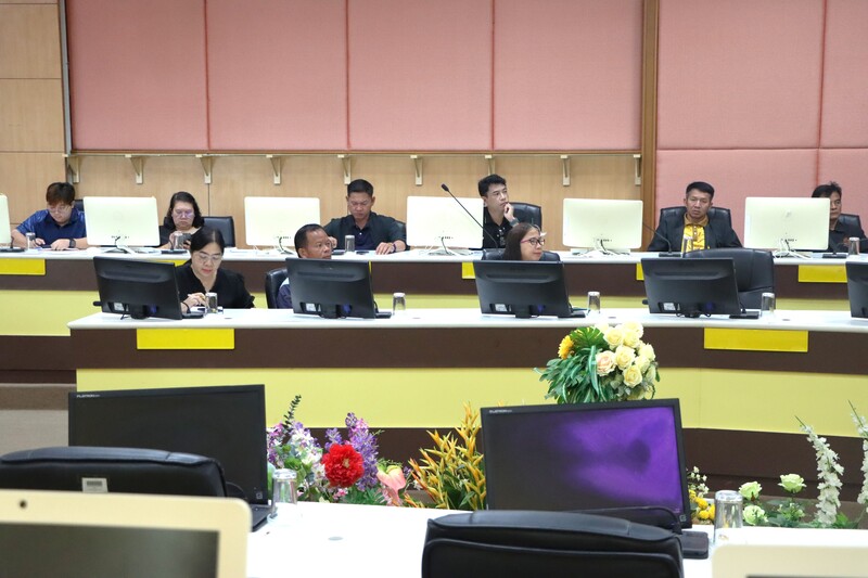 สำนักงานอธิการบดี ประชุมบุคลากร รับนโยบายการดำเนินงาน พร้อมรับฟังปัญหาและข้อเสนอแนะจากผู้ปฏิบัติงาน