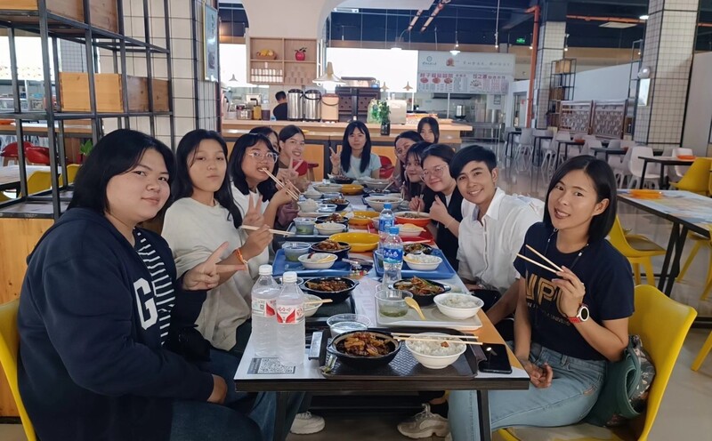 ม.นครพนม ส่งนักศึกษาไทยศึกษาต่อมหาวิทยาลัยชนชาติยูนนาน สาธารณรัฐประชาชนจีน รุ่นที่ 6